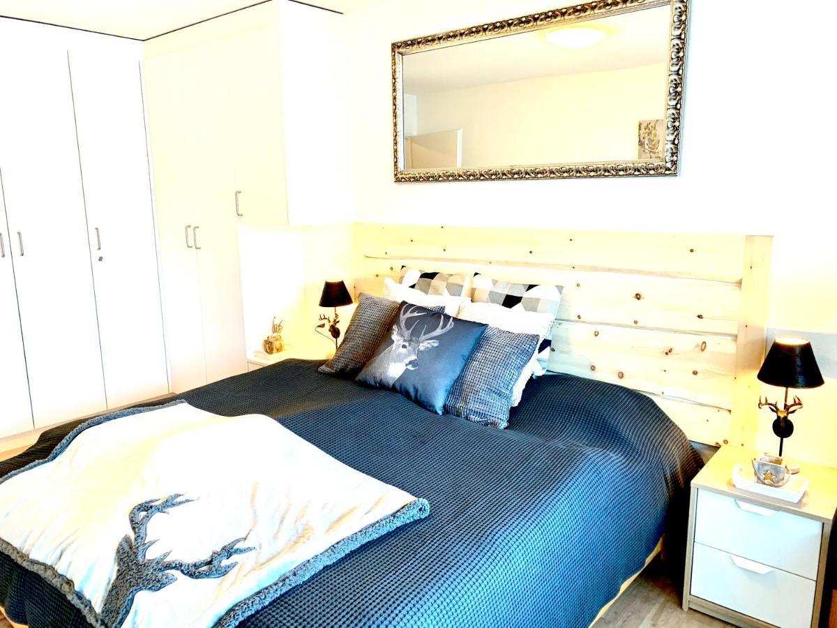 Holiday Apartment Bolgen - Close To Everything! Bolgen, Jakobshorn, Bus Stop, Train Station, Supermarket, Ski School, Ski Rentals, Restaurants And More! Давос Екстер'єр фото