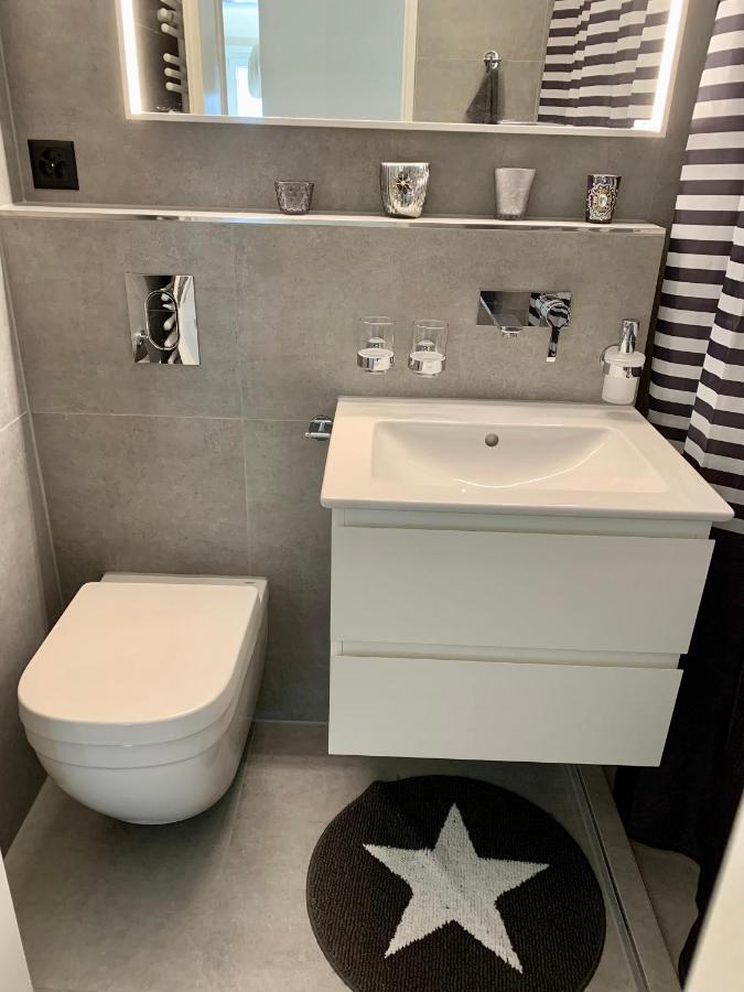 Holiday Apartment Bolgen - Close To Everything! Bolgen, Jakobshorn, Bus Stop, Train Station, Supermarket, Ski School, Ski Rentals, Restaurants And More! Давос Екстер'єр фото